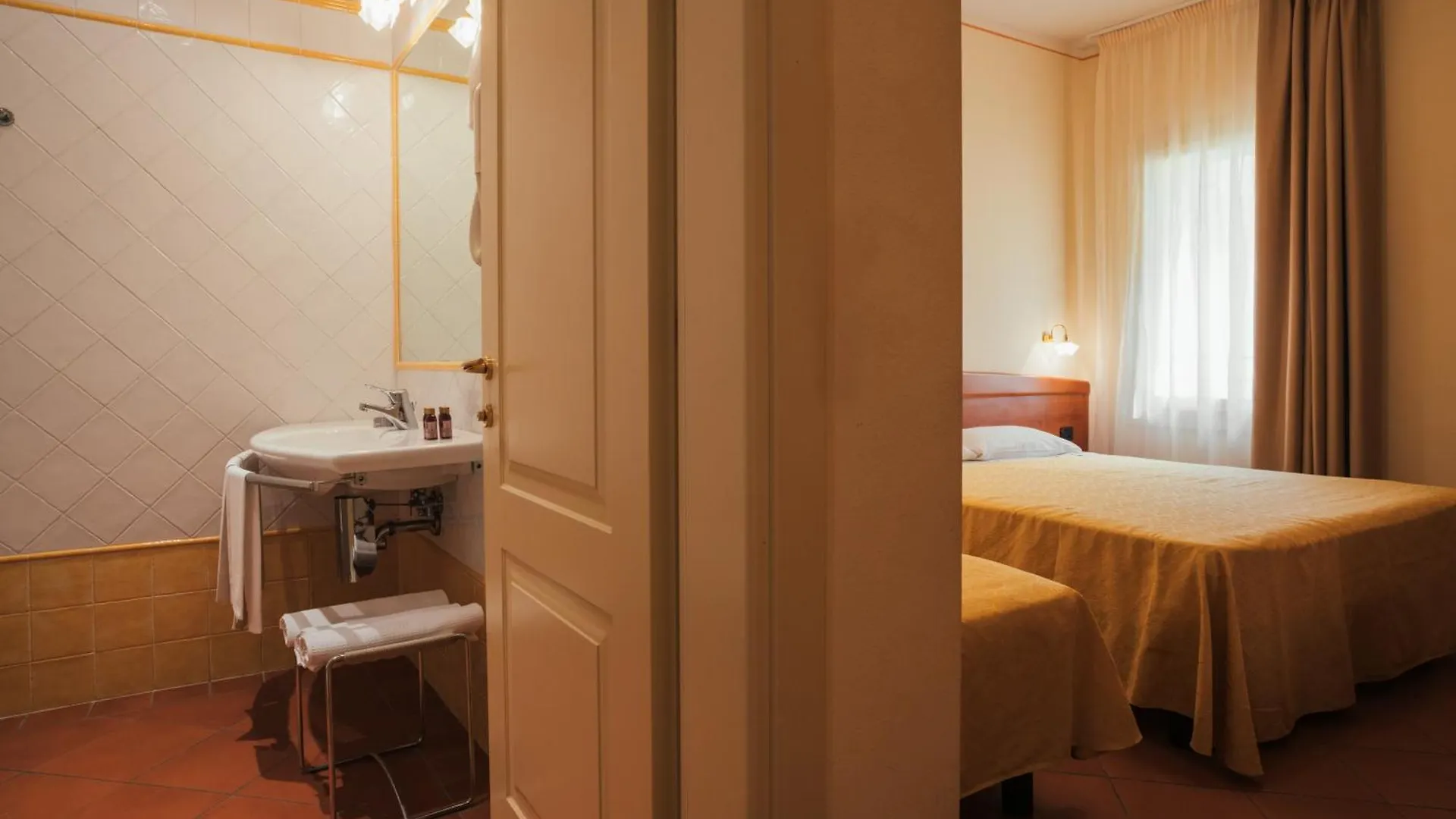 Albergo Cane ドッツア ホテル