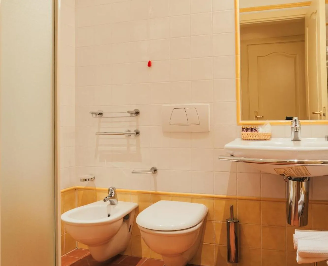 *** ホテル Albergo Cane ドッツア イタリア